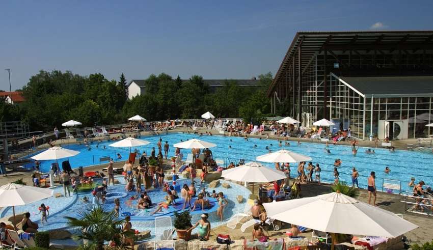 Was uns Chlorgeruch übers Schwimmbad verrät